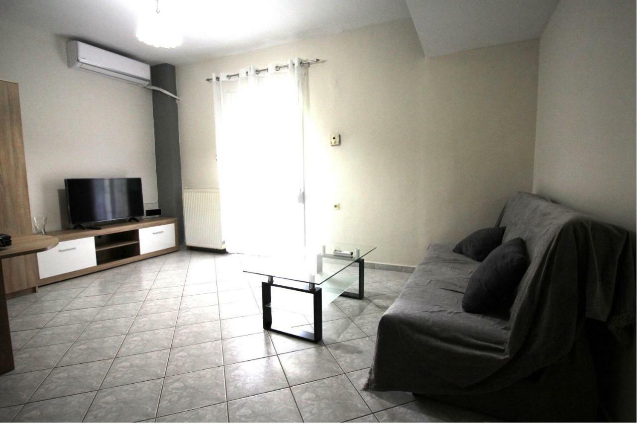 Dimitris Flat Apartment นัวอายบิวาไต ภายนอก รูปภาพ