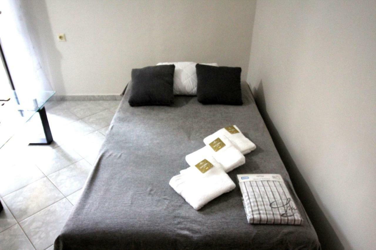 Dimitris Flat Apartment นัวอายบิวาไต ภายนอก รูปภาพ